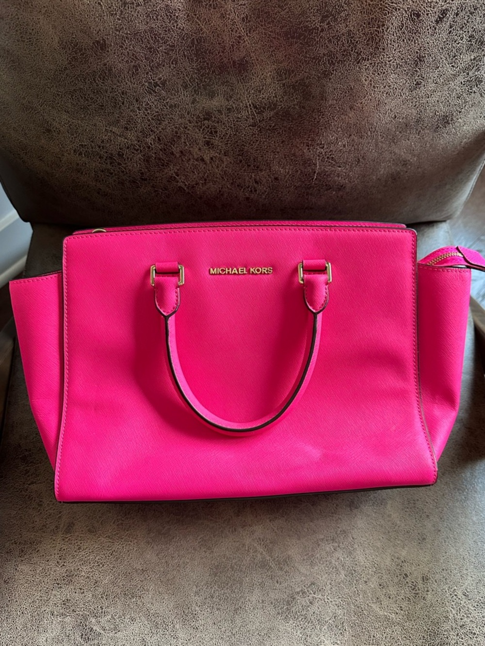 MICHAEL KORS Hot Pink Saffiano Leather Tote
